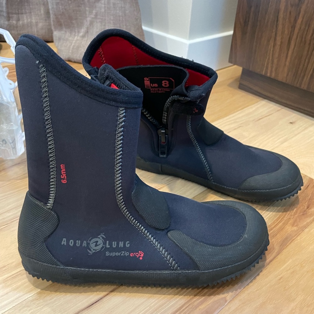 Water Scuba Shoes - Aqua Lung Super Zip Size 8 Women